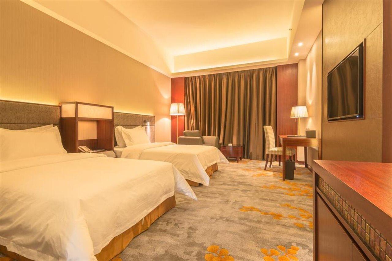 The Summit Hotel Zhongshan  Eksteriør billede